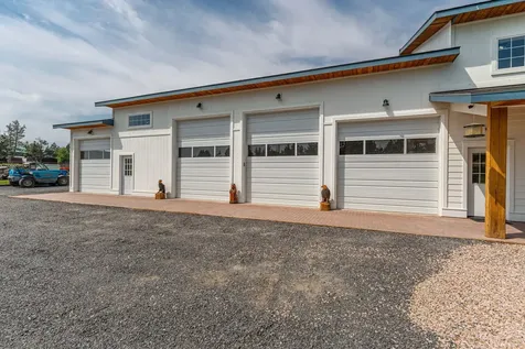 2185 SW 55th Street Redmond OR 97756