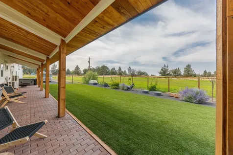 2185 SW 55th Street Redmond OR 97756