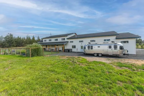 2185 SW 55th Street Redmond OR 97756