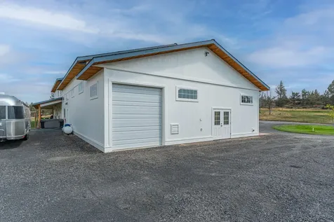 2185 SW 55th Street Redmond OR 97756