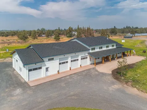 2185 SW 55th Street Redmond OR 97756