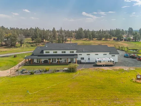 2185 SW 55th Street Redmond OR 97756