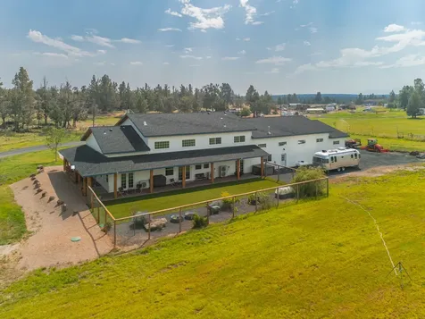 2185 SW 55th Street Redmond OR 97756