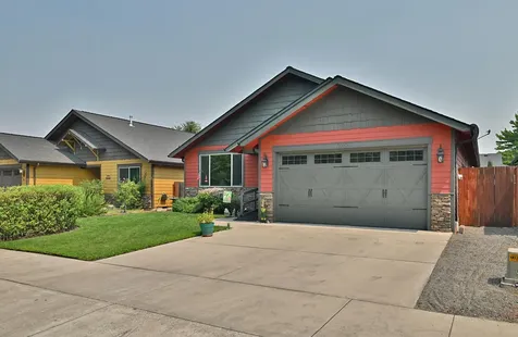 2758 Cummings Lane Medford OR 97501