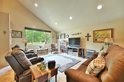 2758 Cummings Lane Medford OR 97501