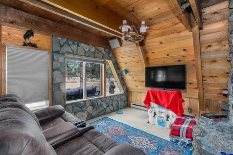 67153 Harrington Loop Road Bend OR 97703