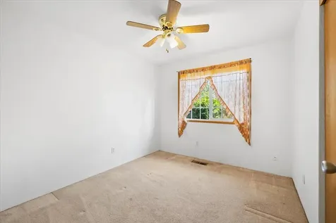 1574 Dixie Lane Medford OR 97501