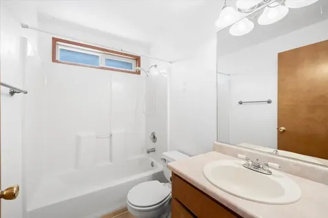1574 Dixie Lane Medford OR 97501