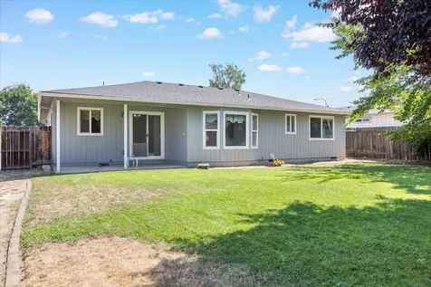 1574 Dixie Lane Medford OR 97501