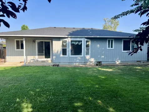 1574 Dixie Lane Medford OR 97501