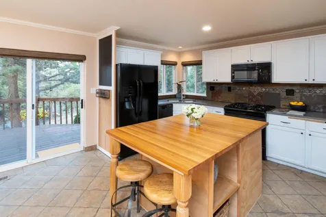 1655 NE Meerkat Avenue Bend OR 97701