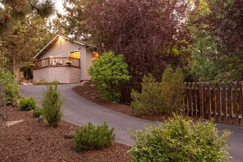 1655 NE Meerkat Avenue Bend OR 97701