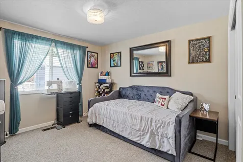 2994 Provincial Street Medford OR 97504