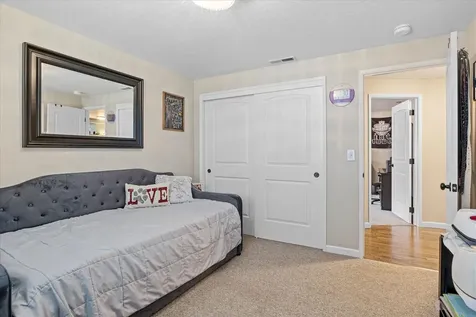 2994 Provincial Street Medford OR 97504