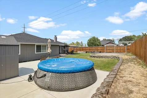 2994 Provincial Street Medford OR 97504