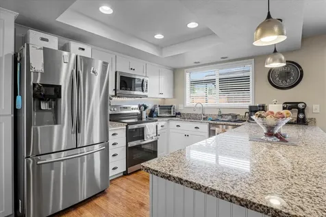 2994 Provincial Street Medford OR 97504