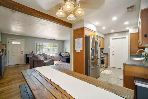 1201 Loal Street Medford OR 97501
