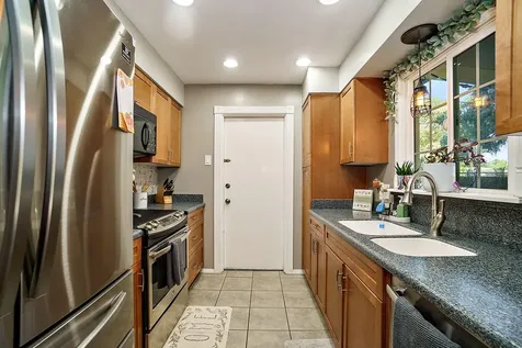 1201 Loal Street Medford OR 97501