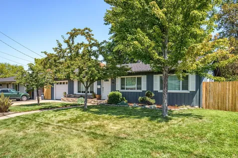 1201 Loal Street Medford OR 97501