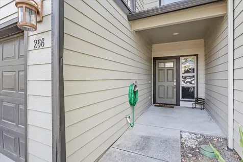 266 Tyler Avenue Central Point OR 97502