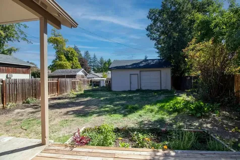 419 King Street Medford OR 97501