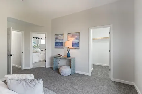 972 Whitetail Deer Street NW Salem OR 97304