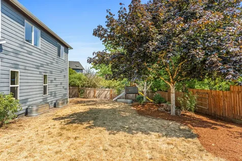 972 Whitetail Deer Street NW Salem OR 97304