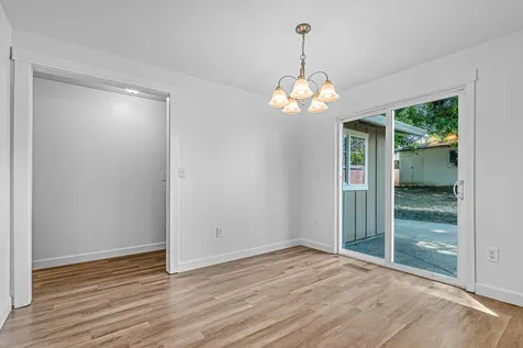 1338 Flower Street Medford OR 97504