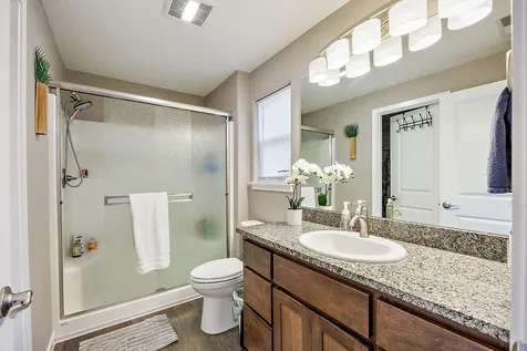 2829 Caster Lane Medford OR 97501