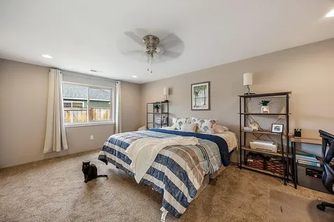 2829 Caster Lane Medford OR 97501