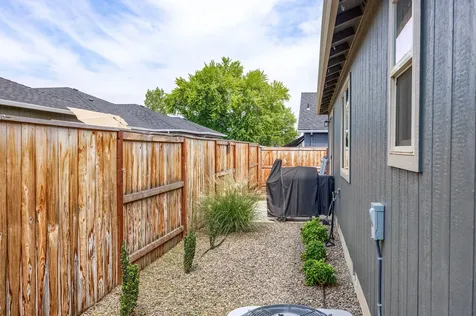 2829 Caster Lane Medford OR 97501