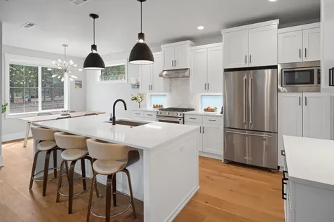 62691 Mcclain Drive Bend OR 97703