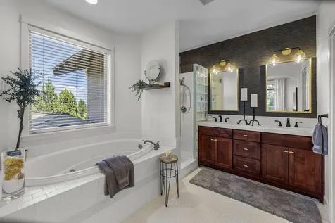 1142 NW Remarkable Drive Bend OR 97703