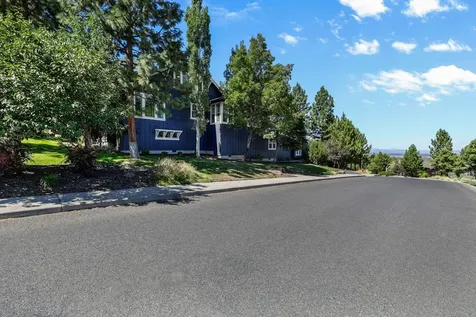 1142 NW Remarkable Drive Bend OR 97703