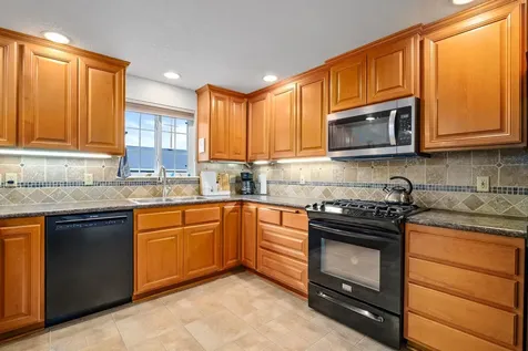 3348 Delta Waters Road Medford OR 97504