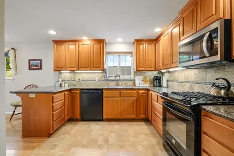3348 Delta Waters Road Medford OR 97504