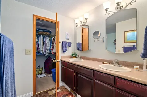3348 Delta Waters Road Medford OR 97504