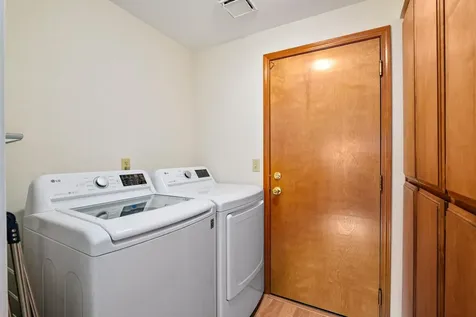 3348 Delta Waters Road Medford OR 97504