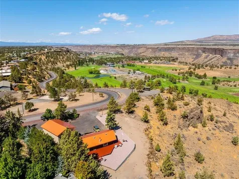 15297 SW Chinook Drive Terrebonne OR 97760