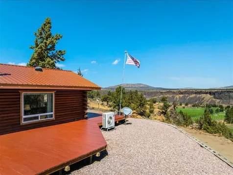 15297 SW Chinook Drive Terrebonne OR 97760