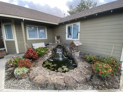 2214 SW Lava Court Redmond OR 97756