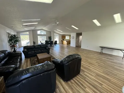 2214 SW Lava Court Redmond OR 97756