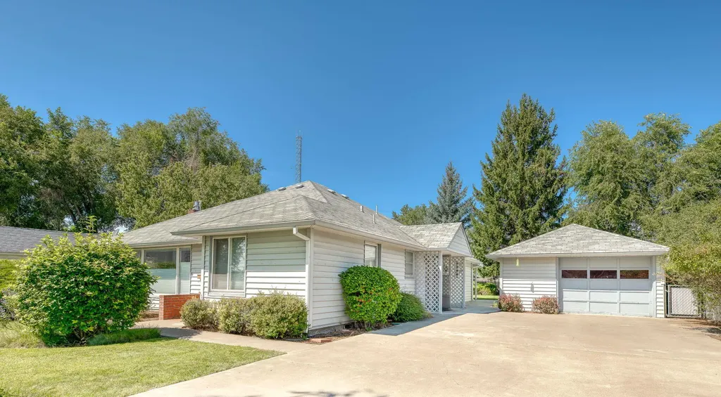 549 NE Lookout Avenue Prineville OR 97754