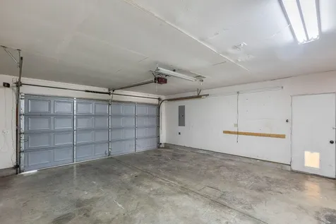 1208 SW 28th Street Redmond OR 97756