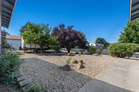 1208 SW 28th Street Redmond OR 97756