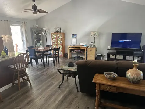 46 SW Leonard Street Grants Pass OR 97526
