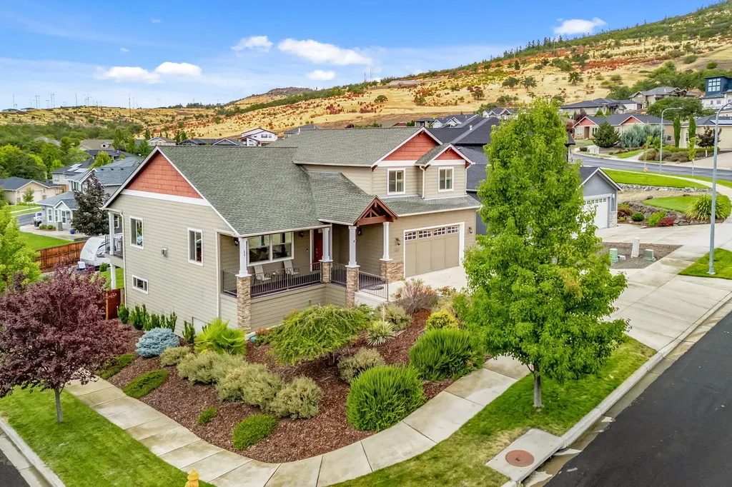 4460 Vista Pointe Drive Medford OR 97504