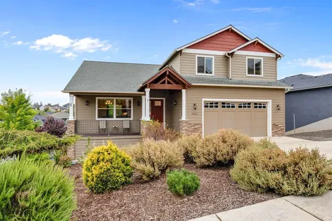 4460 Vista Pointe Drive Medford OR 97504