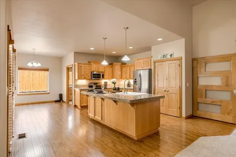 2737 SW 31st Street Redmond OR 97756