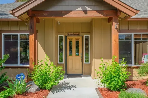 2737 SW 31st Street Redmond OR 97756